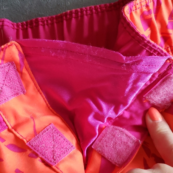 Roxy Board Shorts - Picture 3 of 5